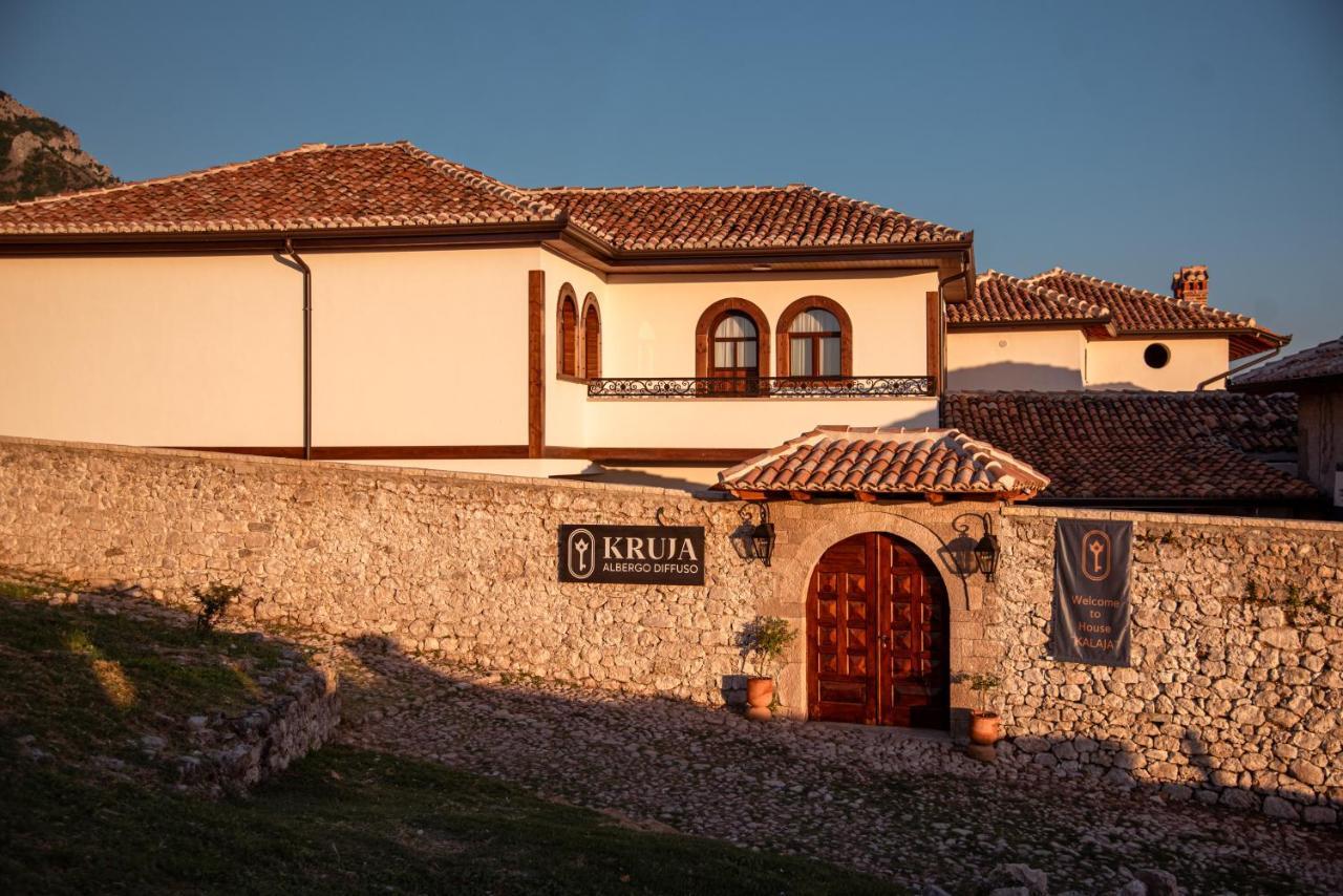Kruja Albergo Diffuso , Inside Kruja Castle المظهر الخارجي الصورة