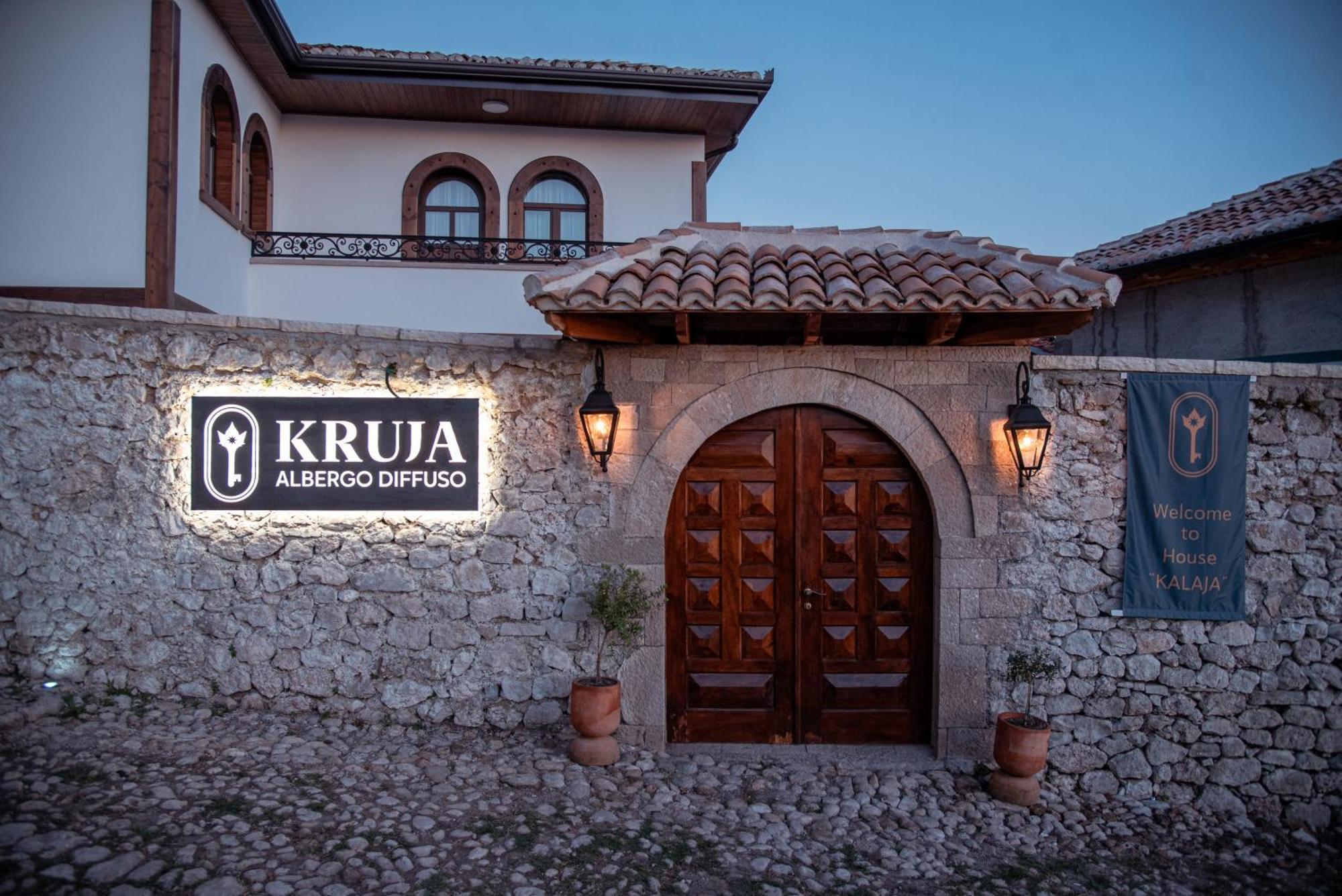 Kruja Albergo Diffuso , Inside Kruja Castle المظهر الخارجي الصورة