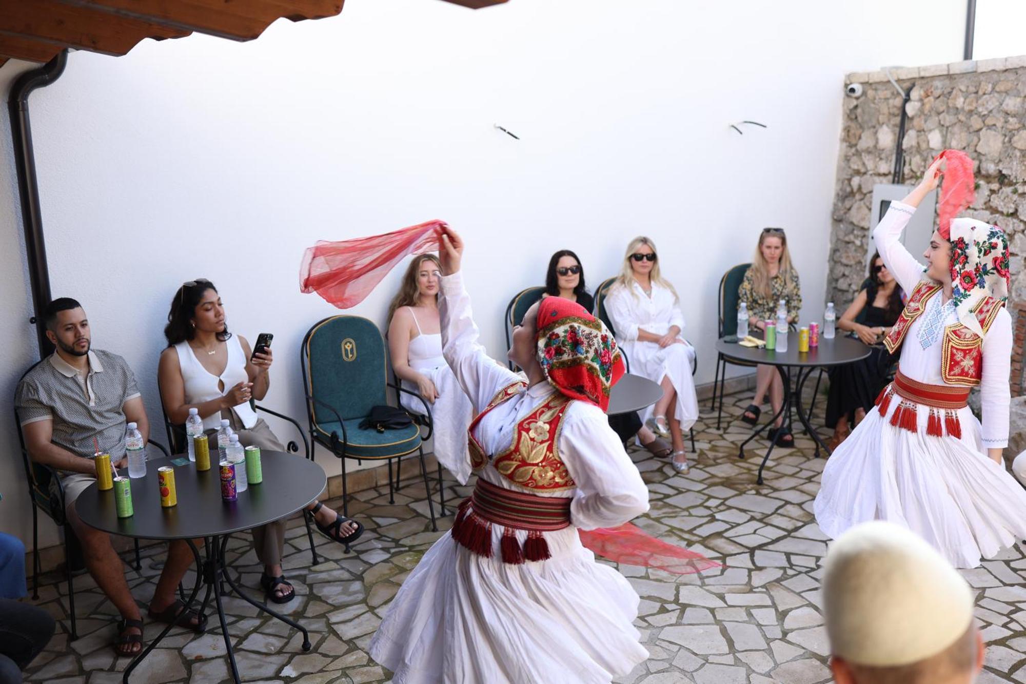 Kruja Albergo Diffuso , Inside Kruja Castle المظهر الخارجي الصورة