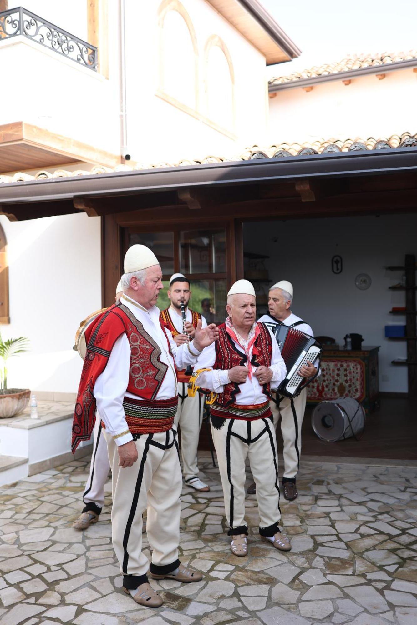 Kruja Albergo Diffuso , Inside Kruja Castle المظهر الخارجي الصورة